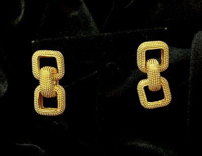 Tonobi Ear2411 Pave&#39; Interlocking Squares Gold Vermeil Post Earrings