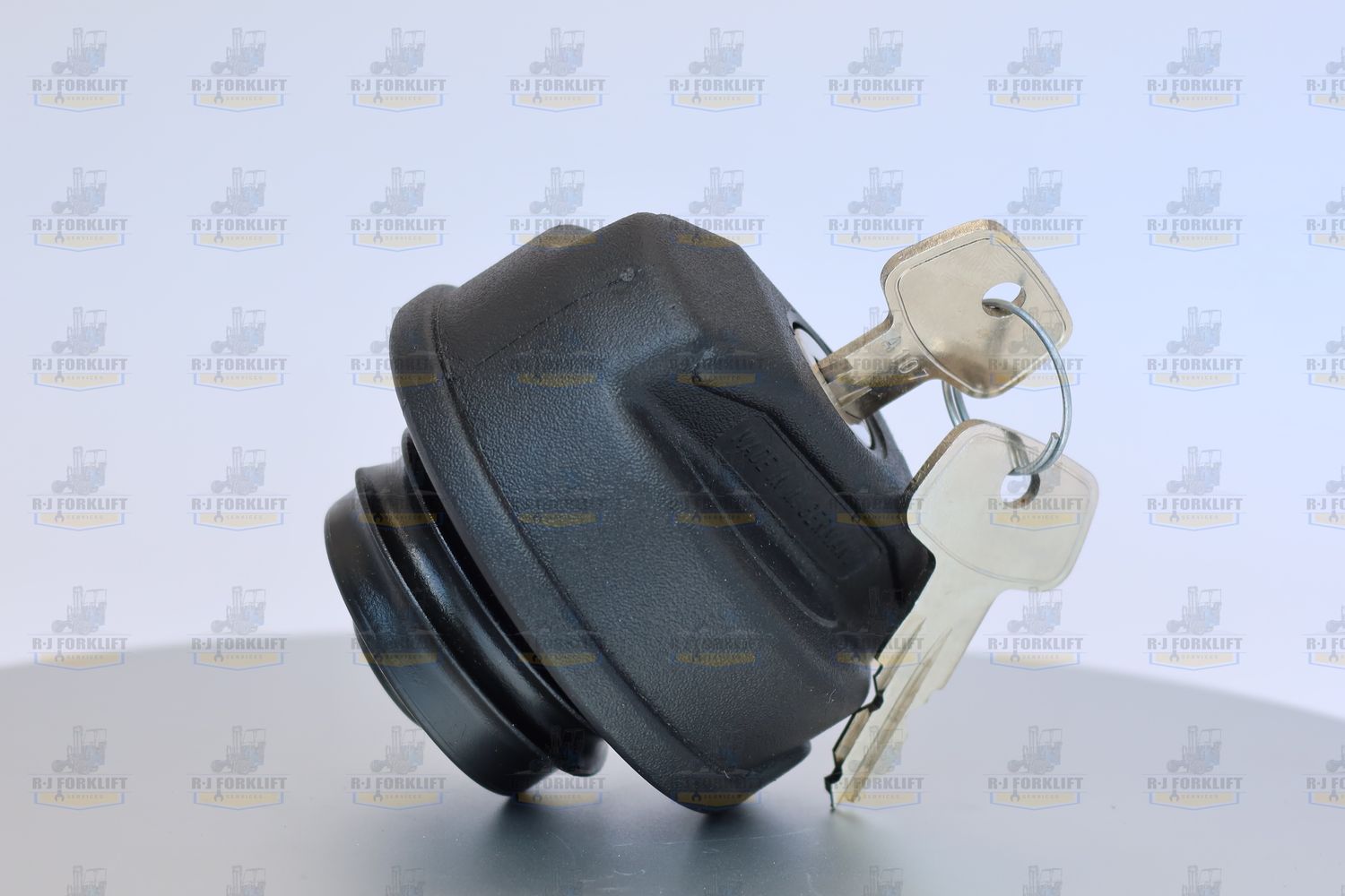 CAP FUEL KEY PLASTIC PRINCETON #8901342