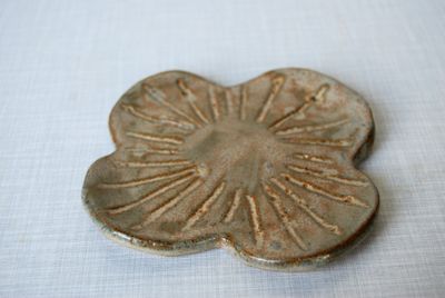 Golden Anemone Plate