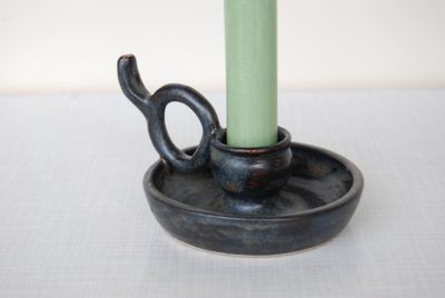 Salamander candleholder