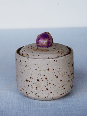 Freckles canister