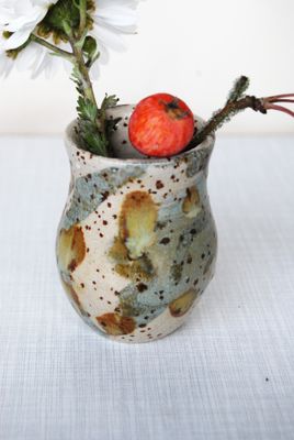 Tiny Vase with freckels