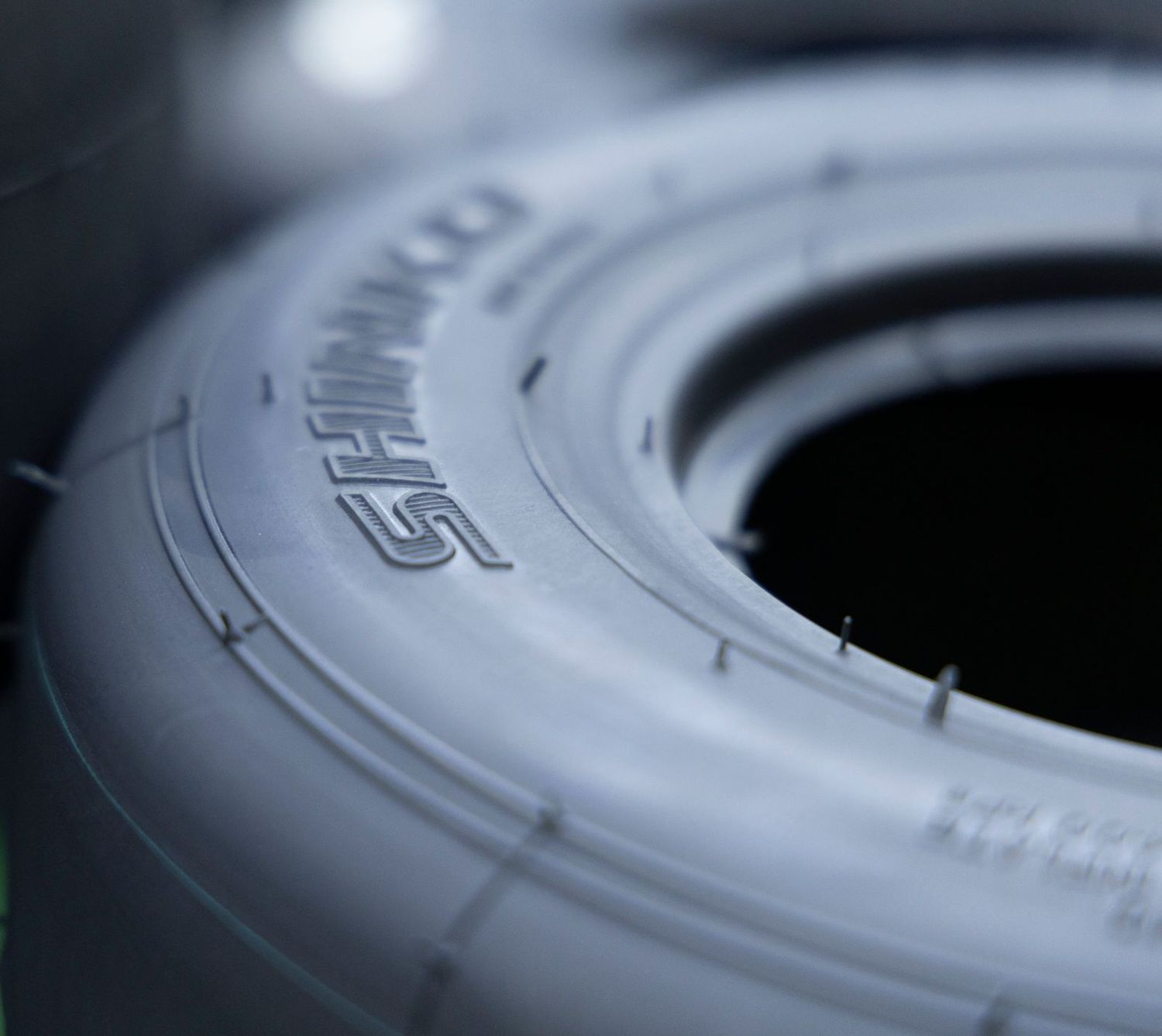 SHS72 Endurance "Black" Cadet Tire Set 4.5/4.5
