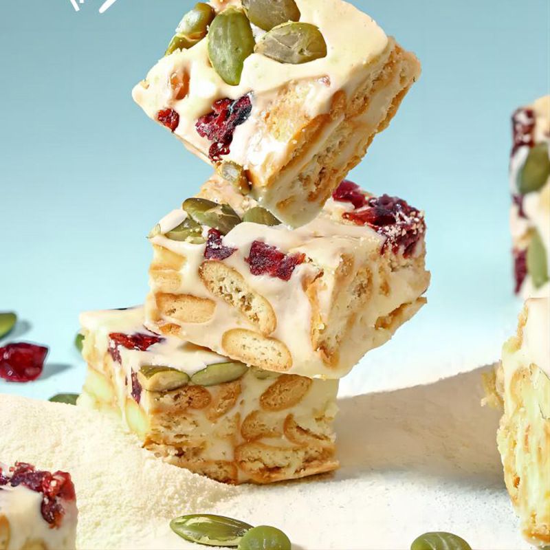 Snowflake Crisp Cranberry Matcha Flavor Candy Nougat