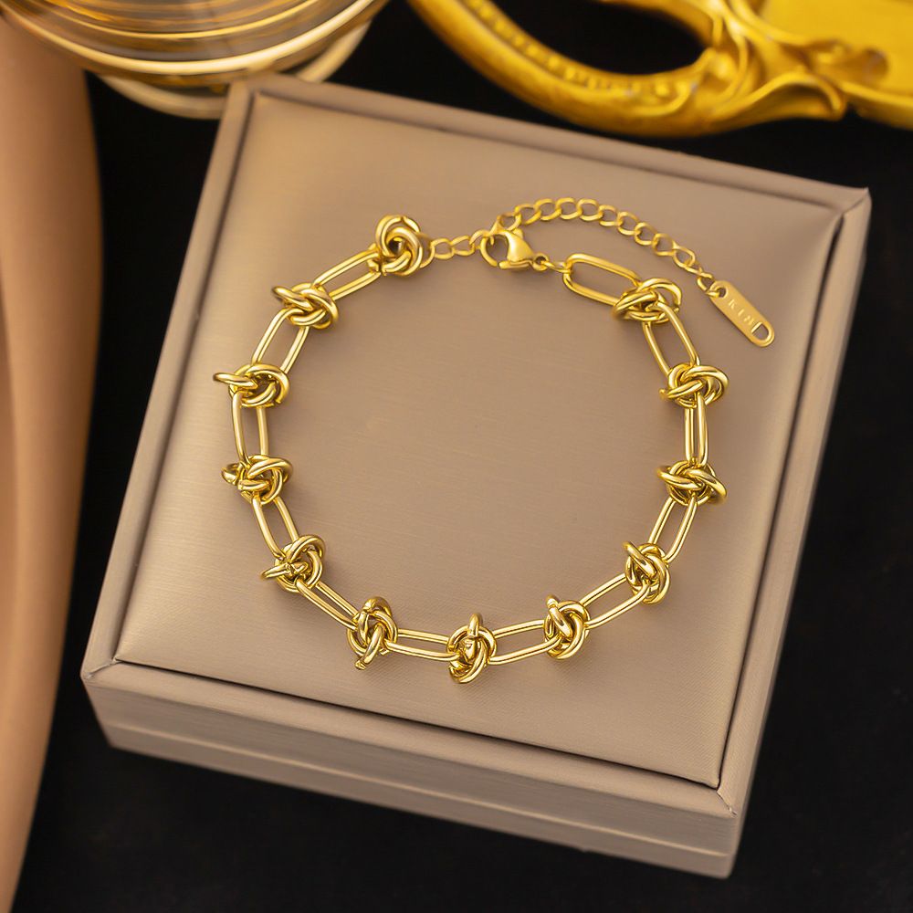 No Fading Bracelet 2023Fashion Bracelet High Luxury Titanium Steel Bracelet