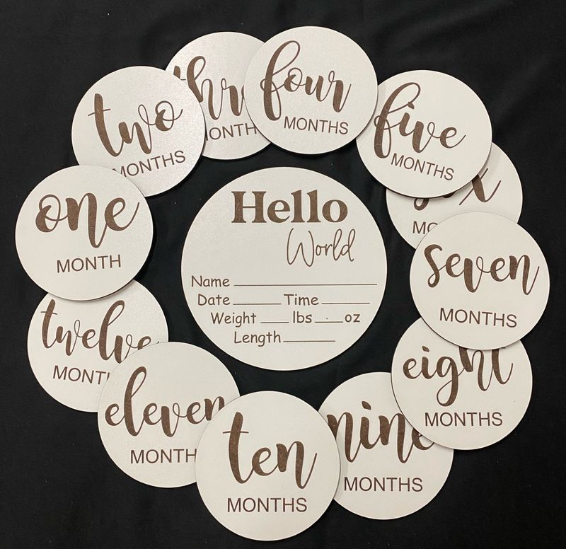 Keepsake Milestone Rounds: Laser‑Engraved Wooden Baby Set