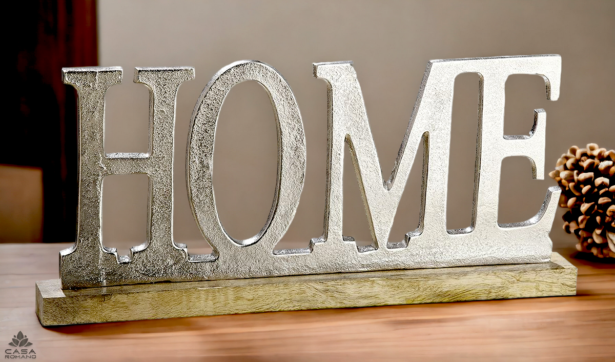 Schriftzug &quot;HOME&quot; 