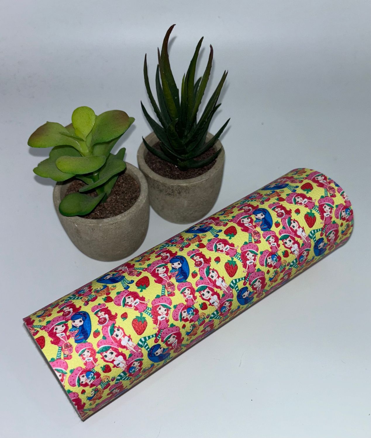 Vinyl Litchi Strawberry Shortcake