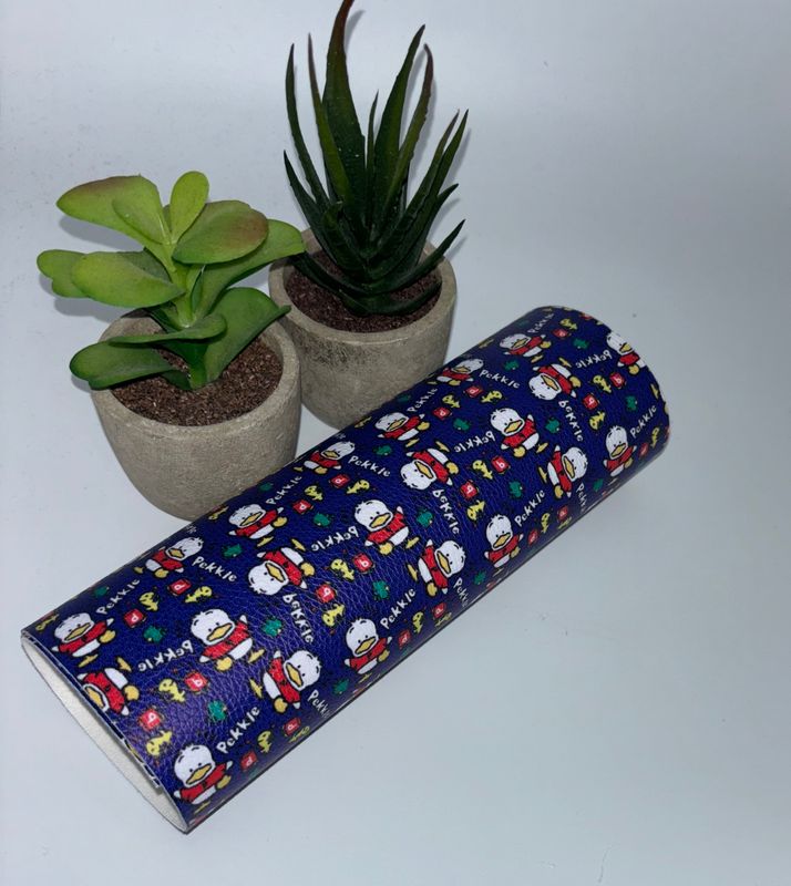 Vinyl Litchi Sanrio “Pekkle”