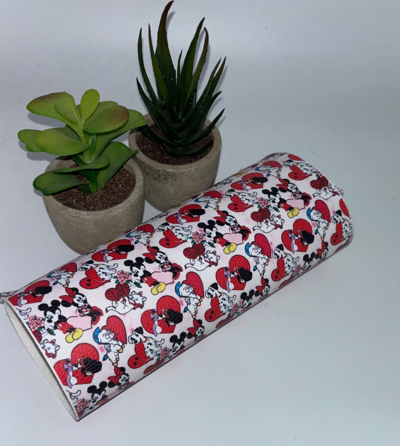 Vinyl Litchi Minnie & Mickey