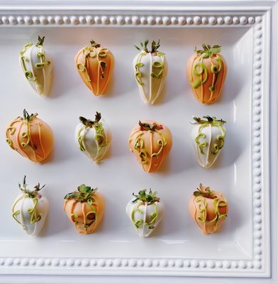 "Pumpkin" Chocolate Covered Strawberries