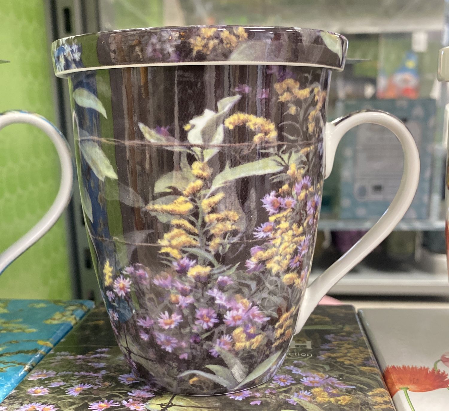 MC020169 - BATEMAN ROADSIDE TAPESTRY - TEA MUG W/ INFUSER &amp; LID