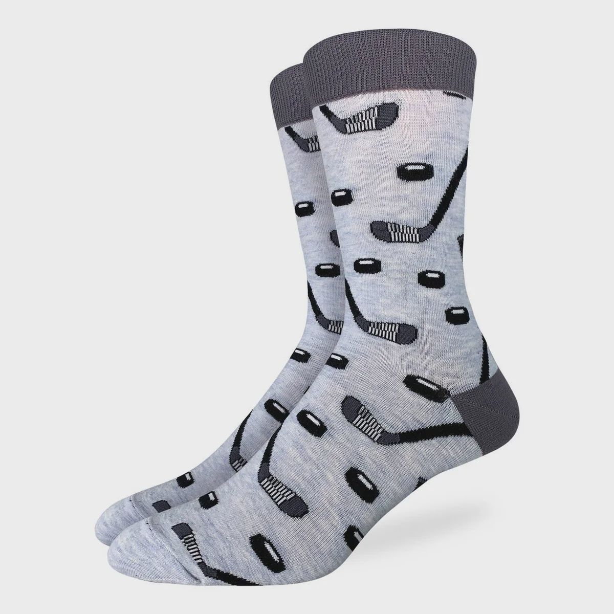 1468 - MEN&#39;S HOCKEY STICKS AND PUCKS SOCKS