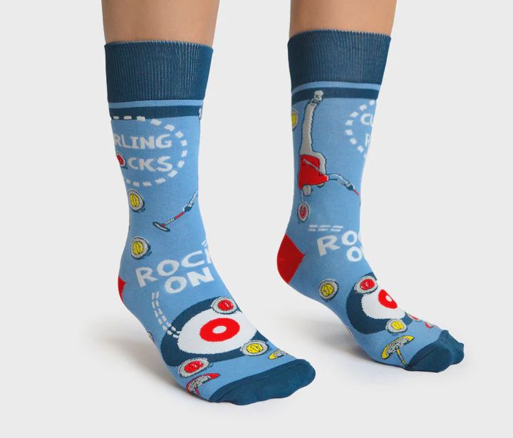 2582 - WOMEN&#39;S SOCKS - CURLING ROCKS