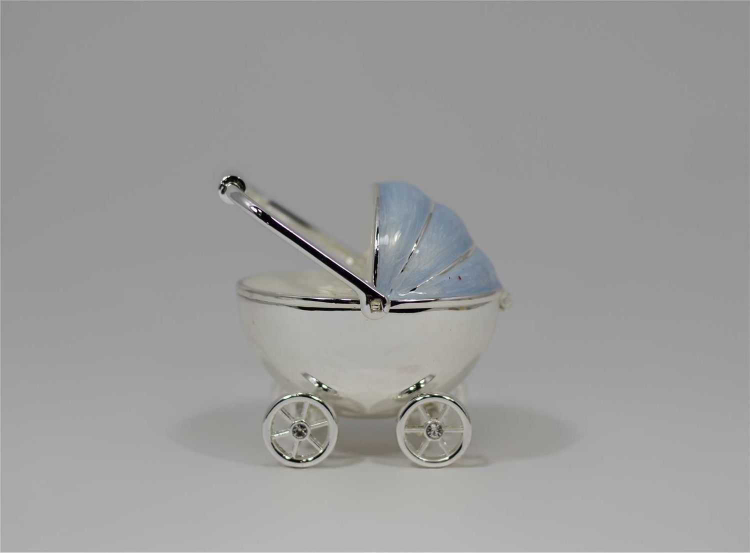SE2519B - SILVER/BLUE BABY CARRIAGE
