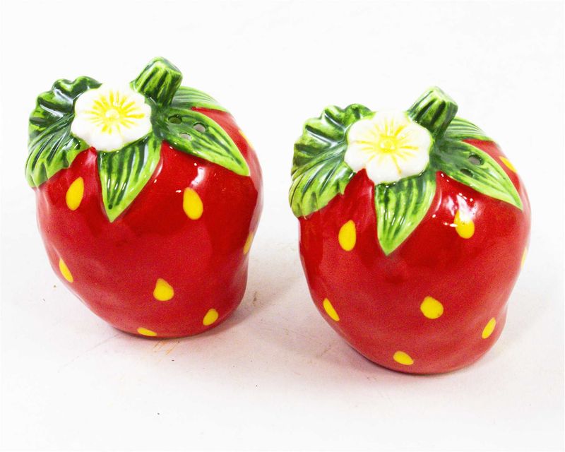 GRB35 - SALT &amp; PEPPER - STAWBERRIES