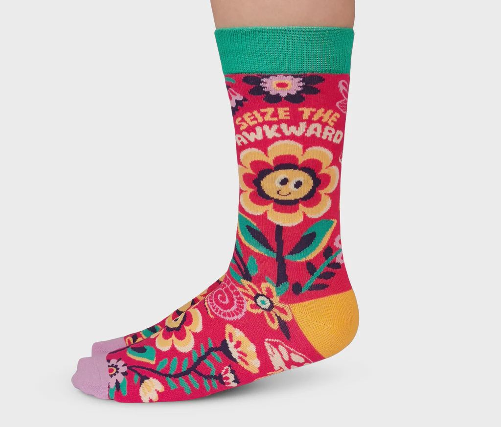 3039 - WOMEN&#39;S SOCKS - SEIZE THE AWKWARD