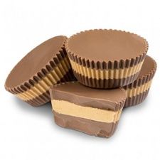 H11556 - GIANT MILK CHOCOLATE LAYERED PEANUT BUTTER CUP