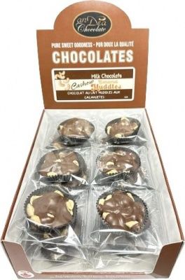 H22456 - MILK CHOCOLATE + CASHEW MUDDLE