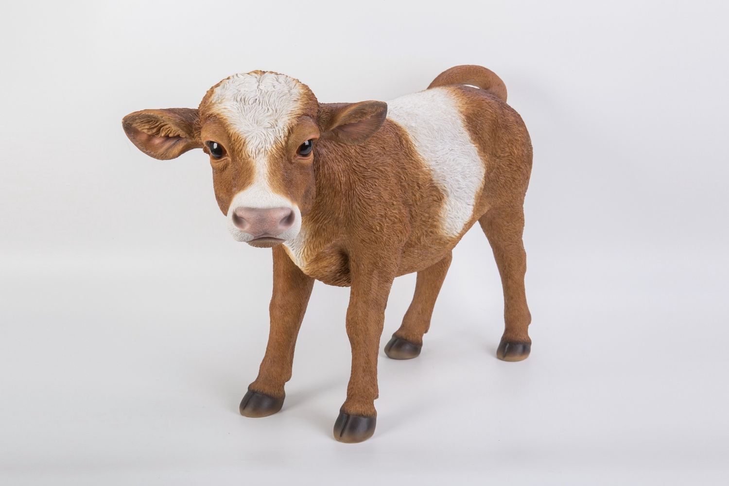 87982-BR - COW STANDING