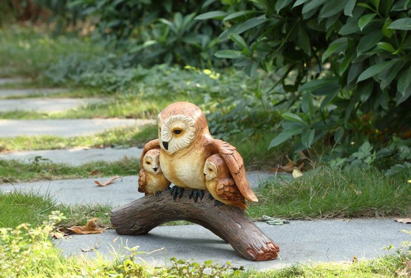 75618-D - OWL FAMILY / 11.5" H