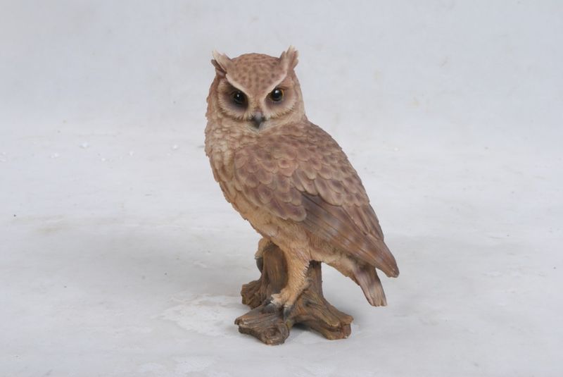87767-B - SCREECH OWL ON STUMP / 6.75" H