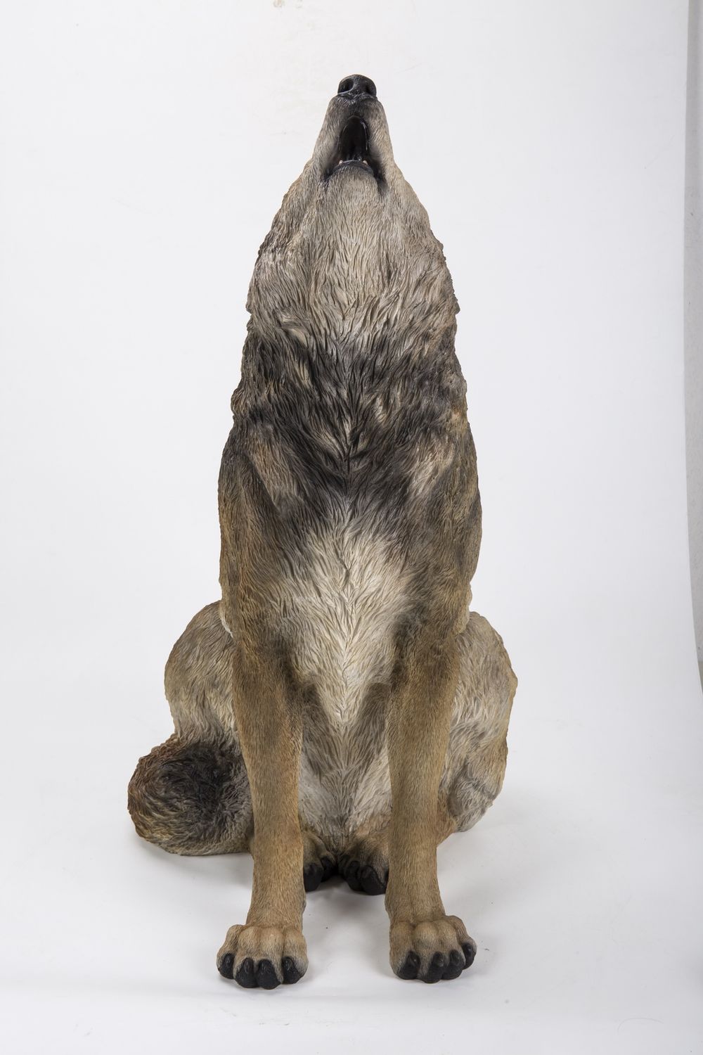 87713-XL - WOLF-XL / 33.86&quot; H