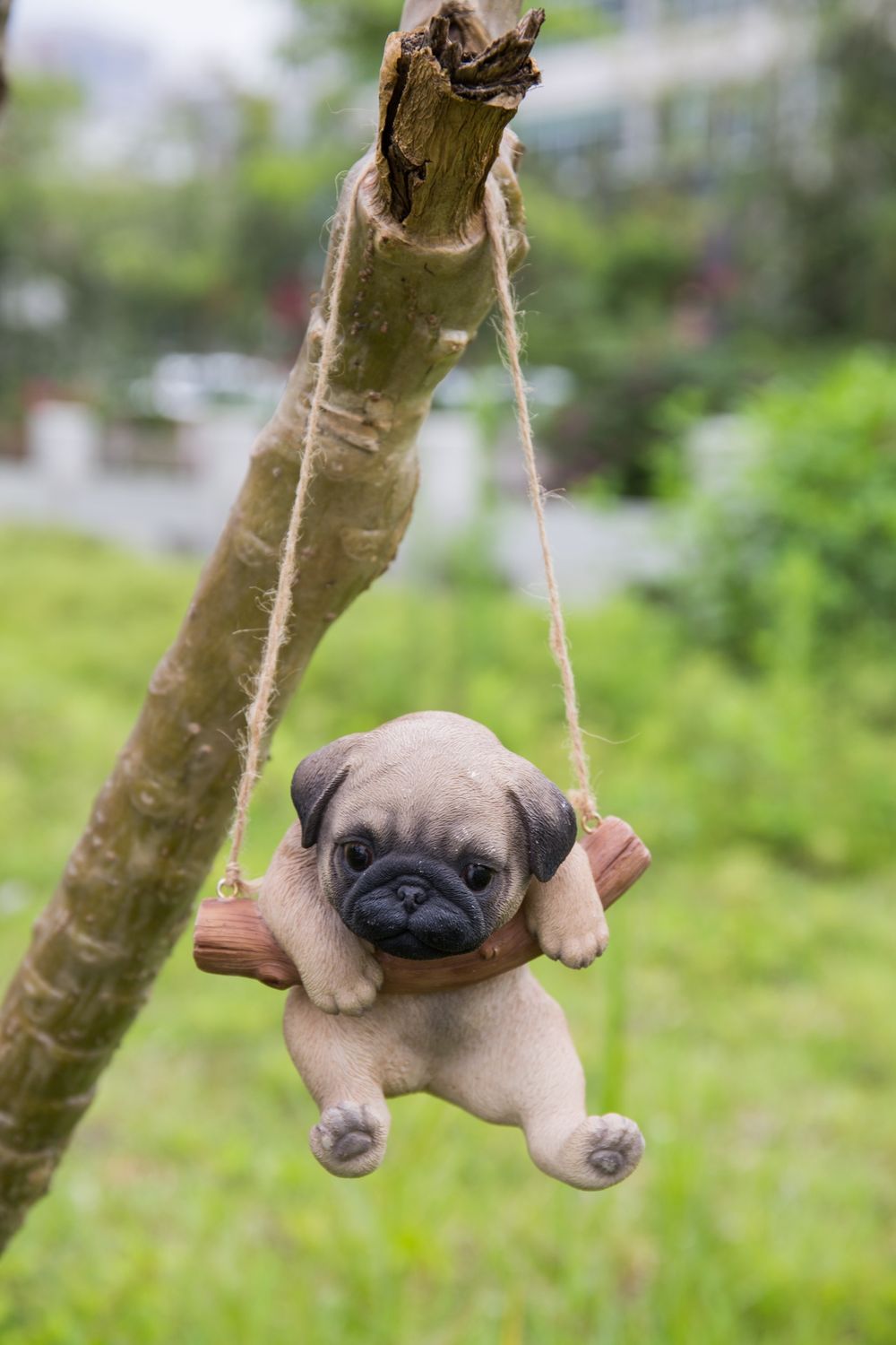 87704-C - PUG PUPPY HANGING / 4.5&quot; H