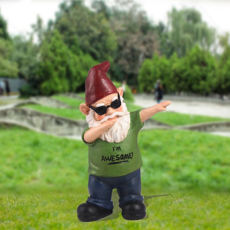 75616-03 - GNOME ICONINC DABBING / 11&quot; H