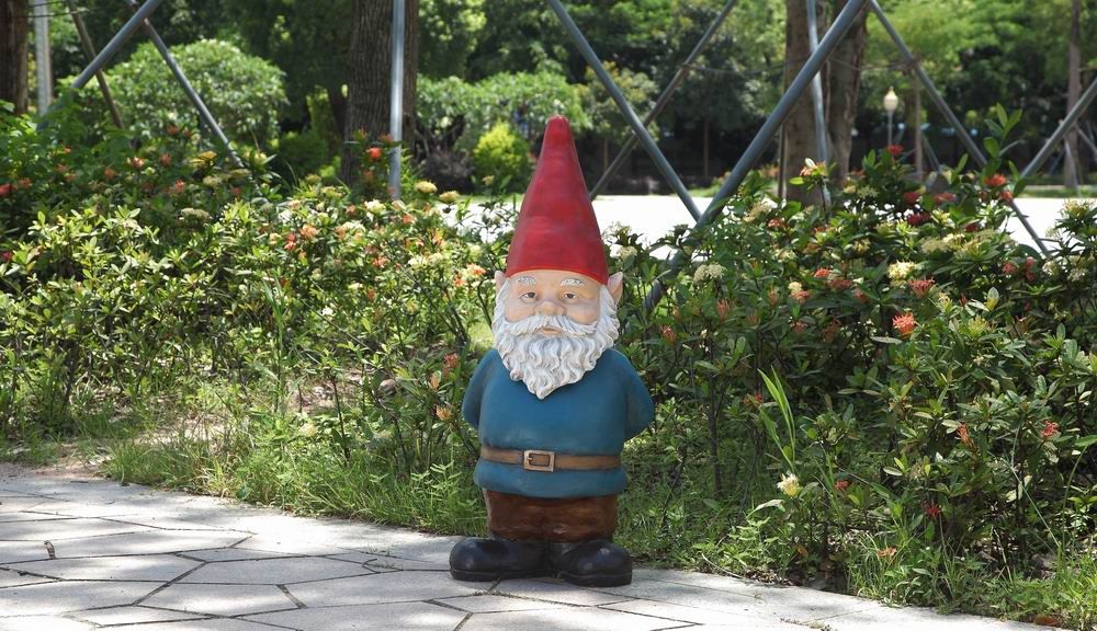 75616-A - BOBBLEHEAD GNOME / 34&quot; H