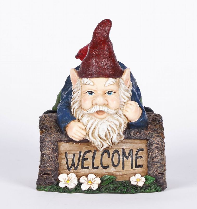 75616-T - GNOME CRAWLING OVER TREE TRUNK / 7.5" H