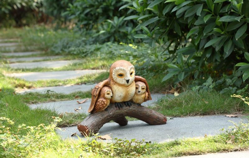 75618-D - OWL FAMILY / 11.5&quot; H