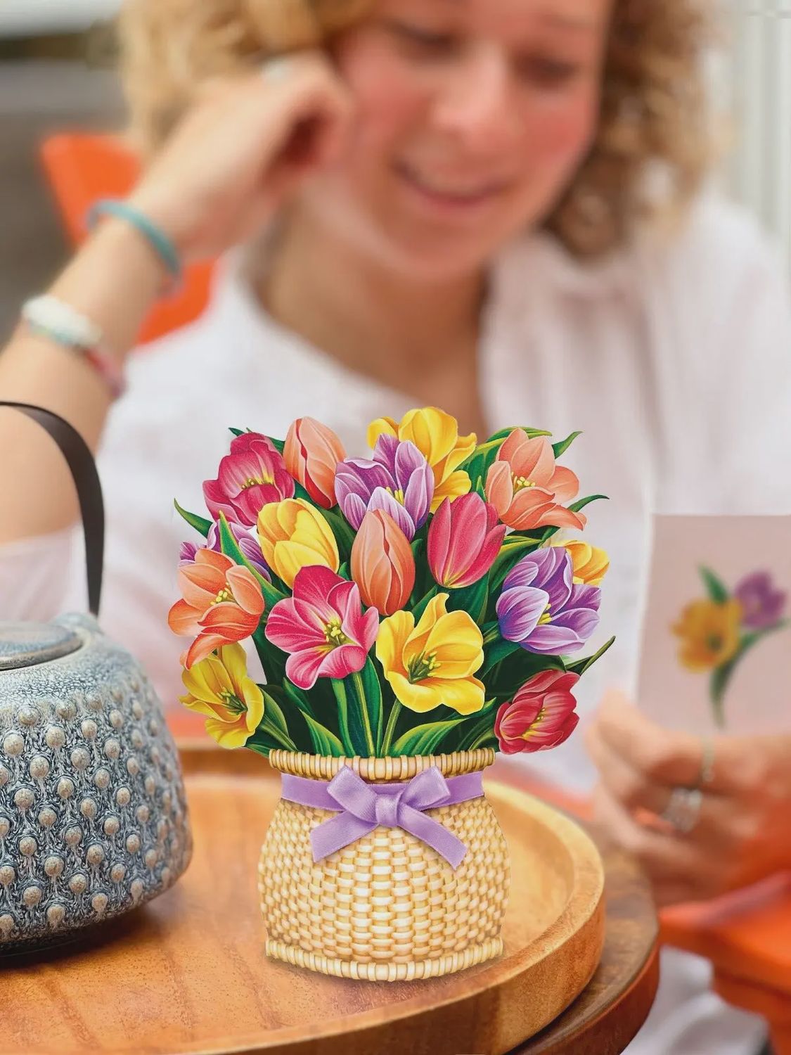 327-7411 - MINIPOP UP FESTIVE TULIPS