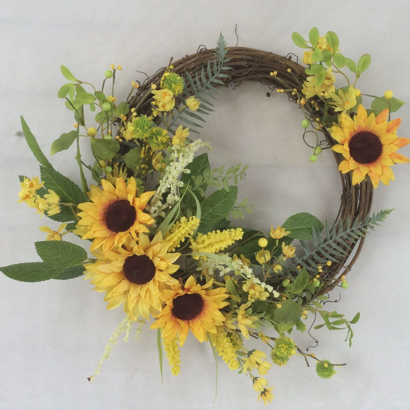 FL7122 - SUNFLOWER FLORAL WREATH - 22&quot; DIAM