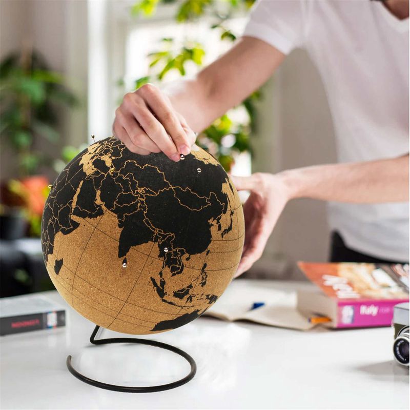 SAA20 - CORK WORLD GLOBE