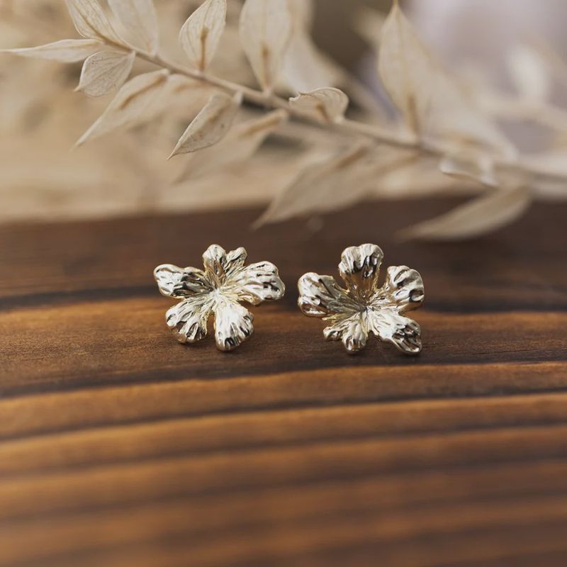 HIBISCUSS-G - HIBISCUS STUDS-GOLD