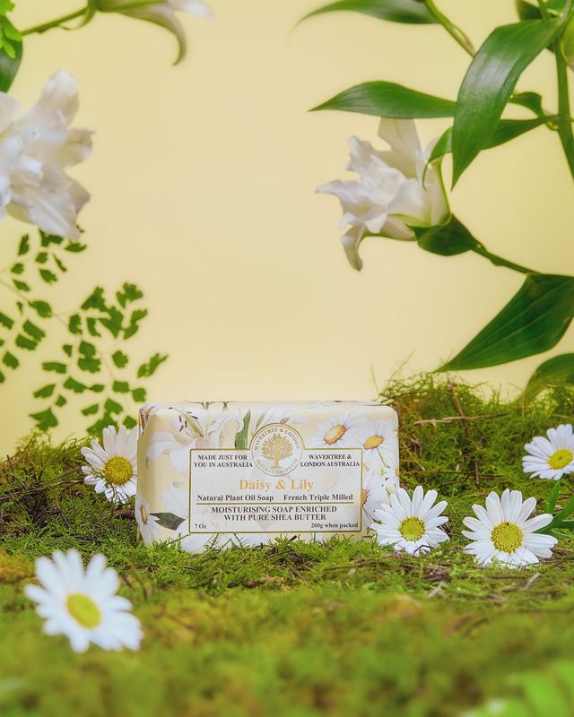 3256-WL-75 - LUXURIOUS SOAP BAR - DAISY + LILY