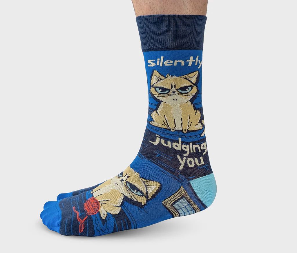 0649 - MEN&#39;S SOCKS - JUDGING YOU