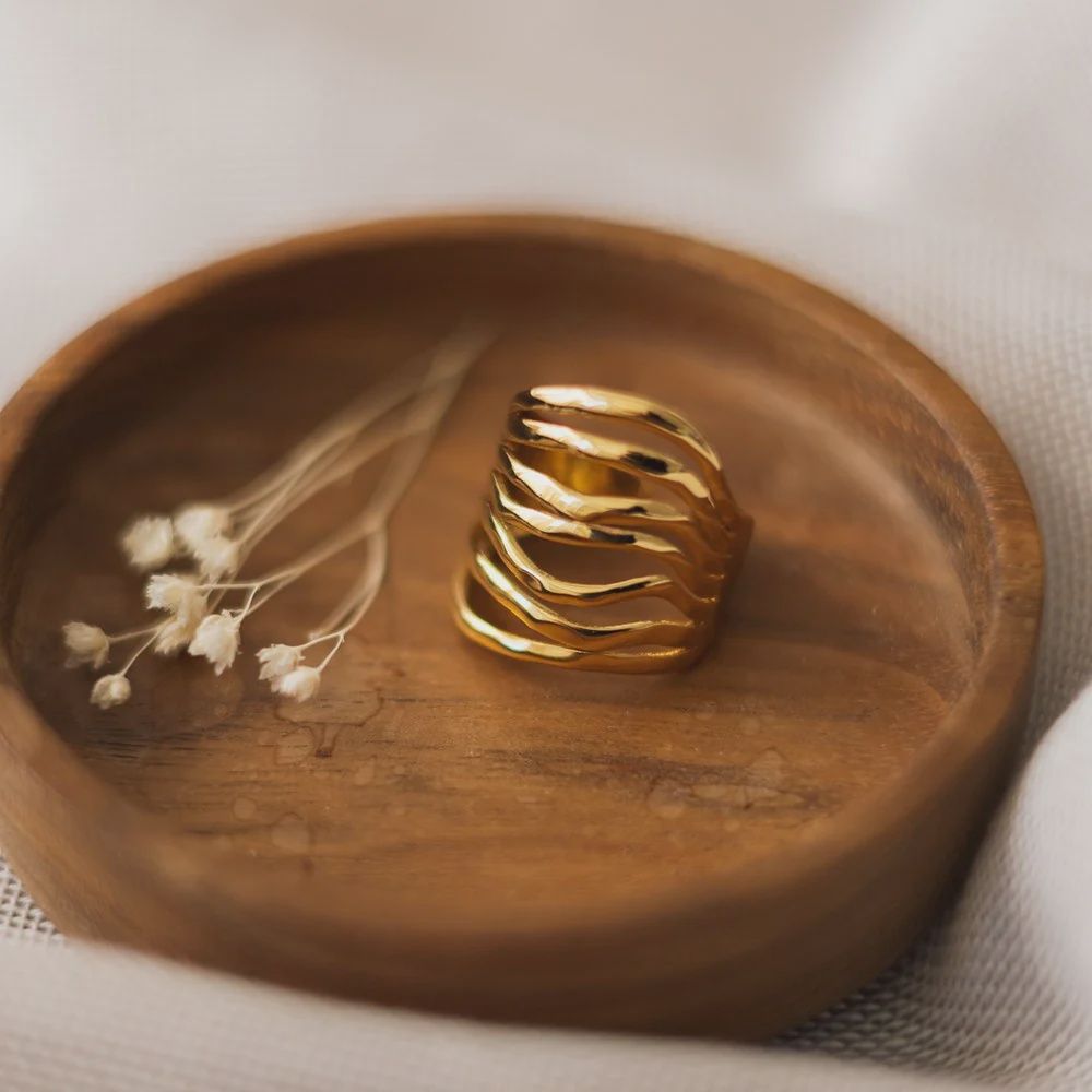 MASTERPIECE RING, STYLE/COLOUR: GOLD