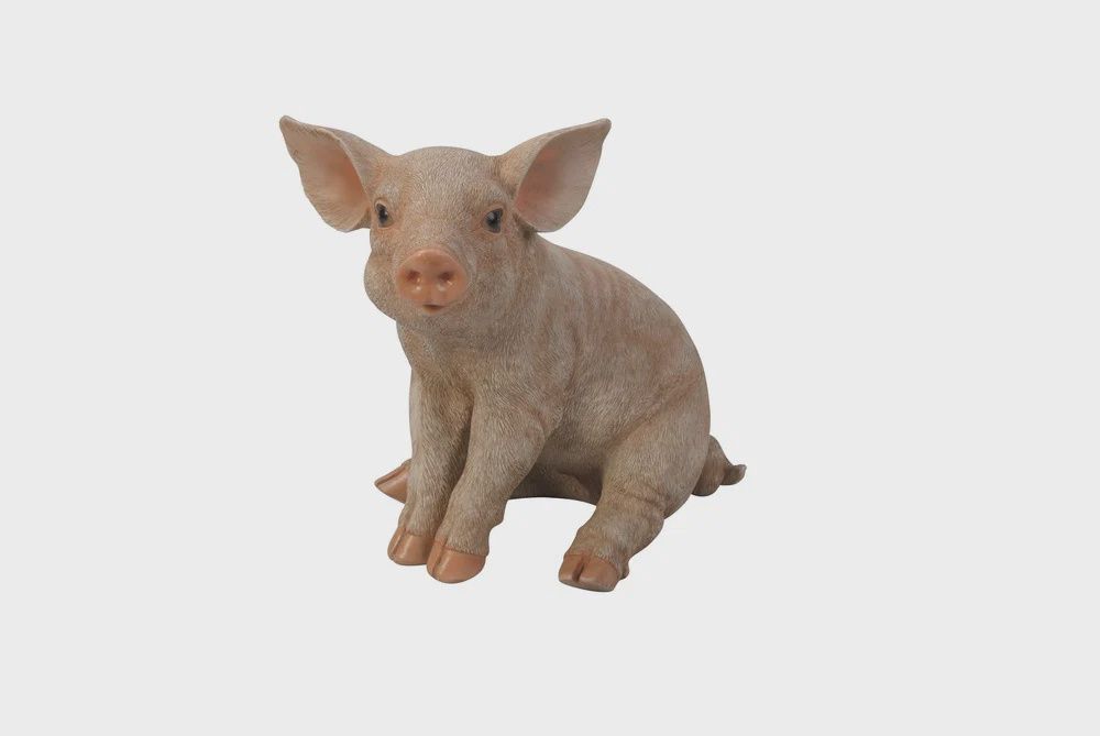 87940 - PIG SITTING / 9" H