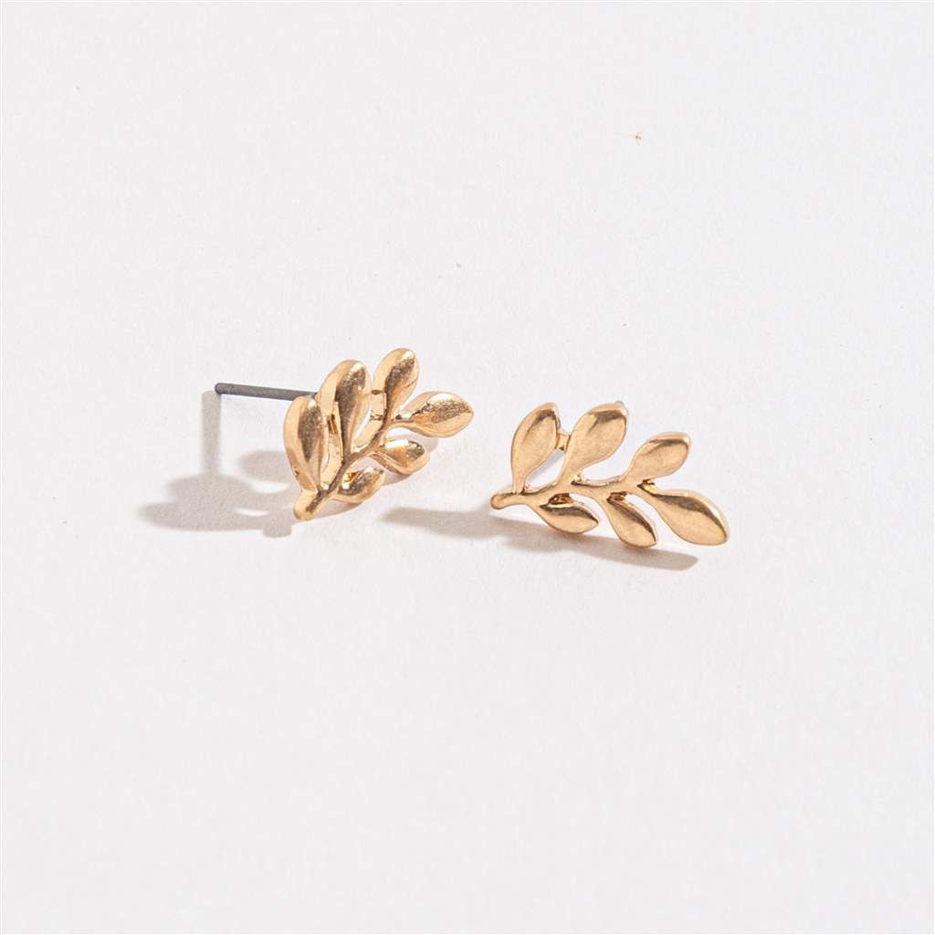 HW42507-76 - EARRING STUD BUD LEAF GOLD