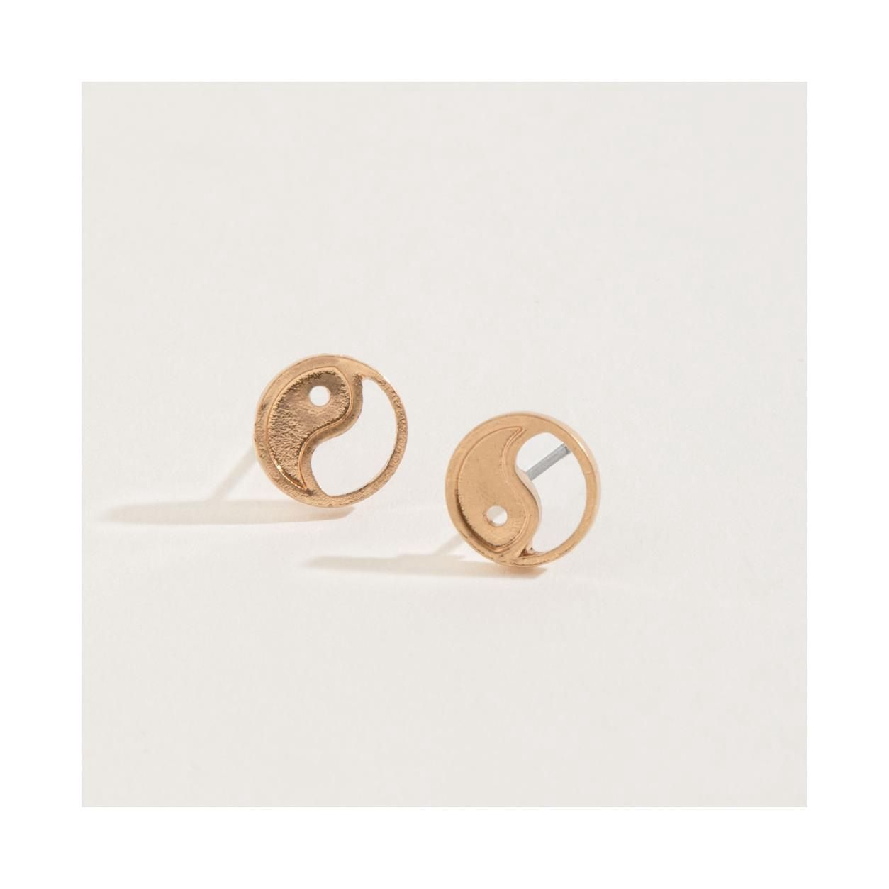 HW42547-76 - EARRING STUD BUD YIN YANG GOLD