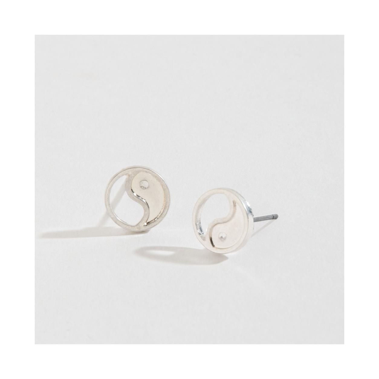 HW42548-76 - EARRING STUD BUD YINYANG SILVER