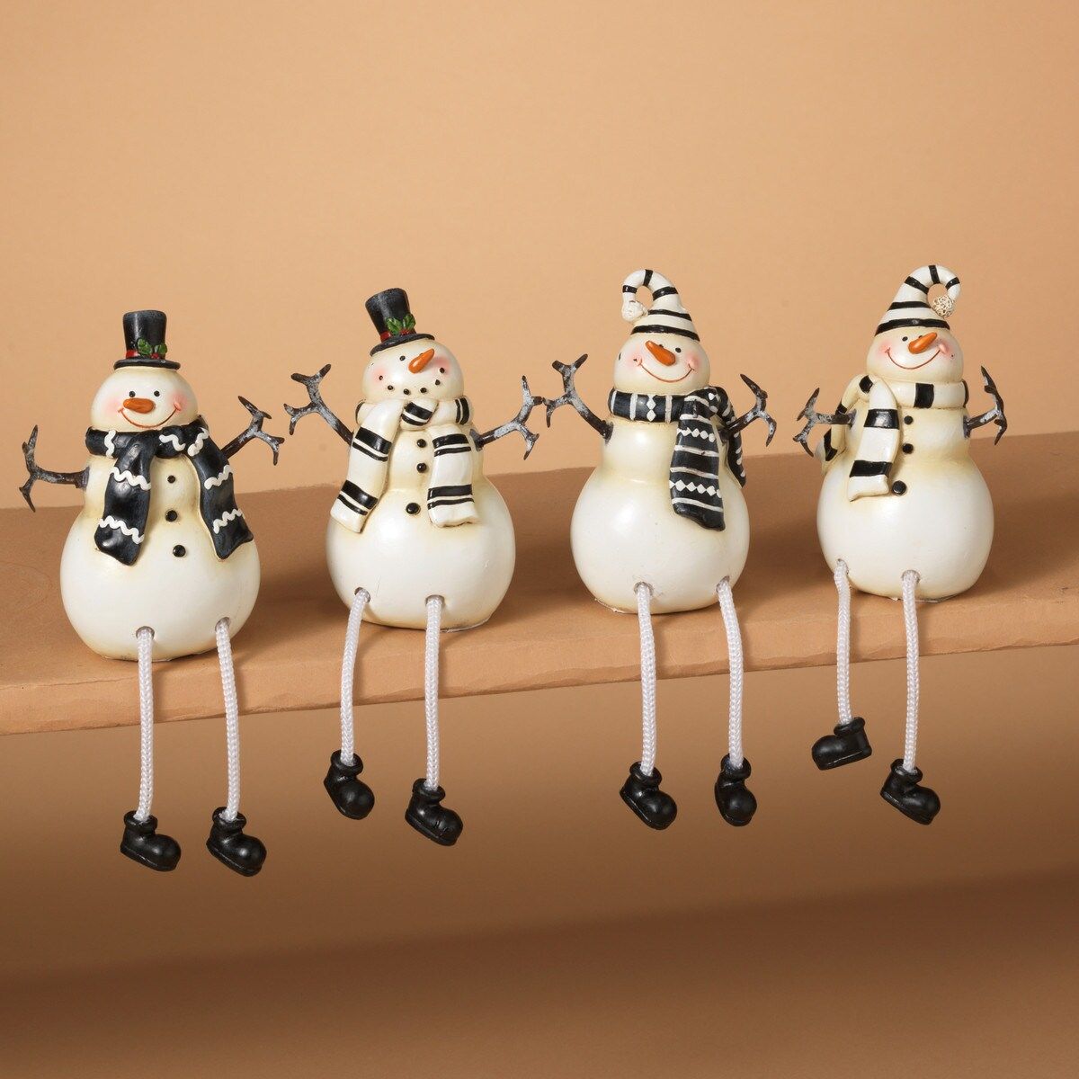 2313340 - 4" SNOWMAN SHELF SITTER 4/ASST, DESIGN: BLACK HAT / BLACK SCARF