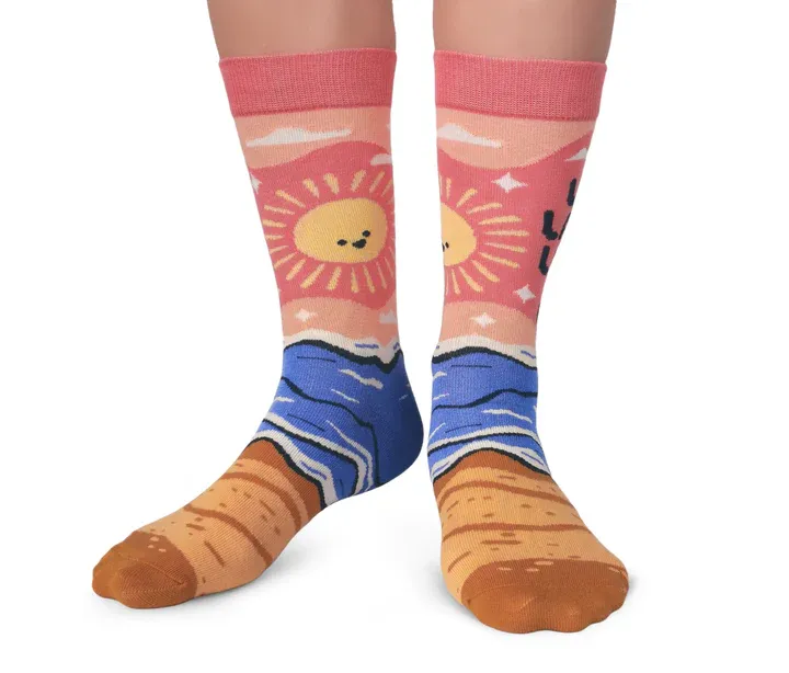 2926 - WOMEN'S SOCKS - LIVE, LAUGH, LEAVE