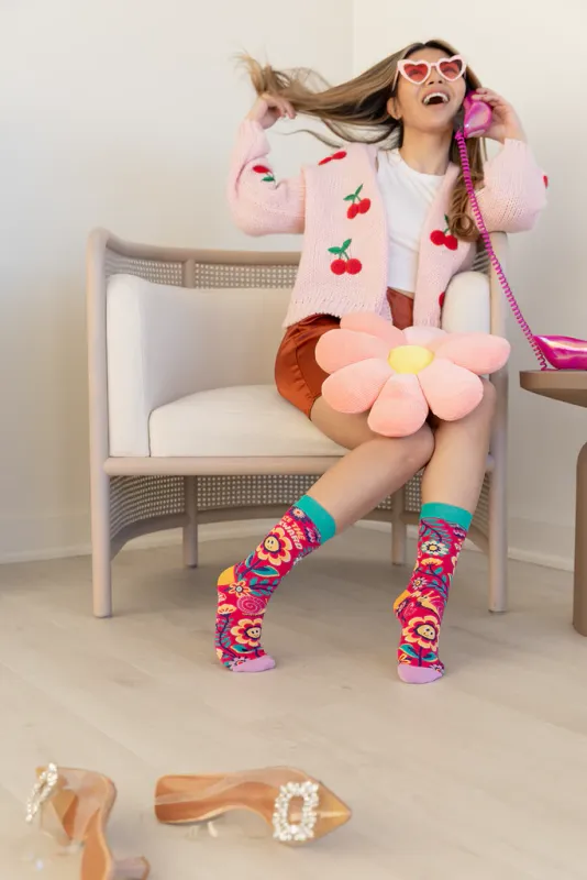 3039 - WOMEN'S SOCKS - SEIZE THE AWKWARD