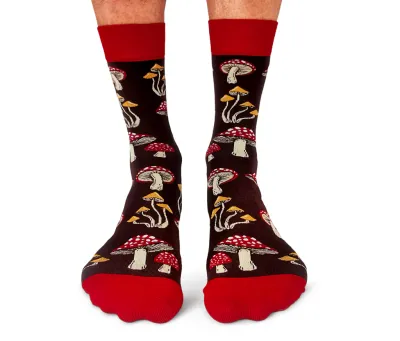 0000 - MEN'S SOCKS - MUSHROOM MAGIC