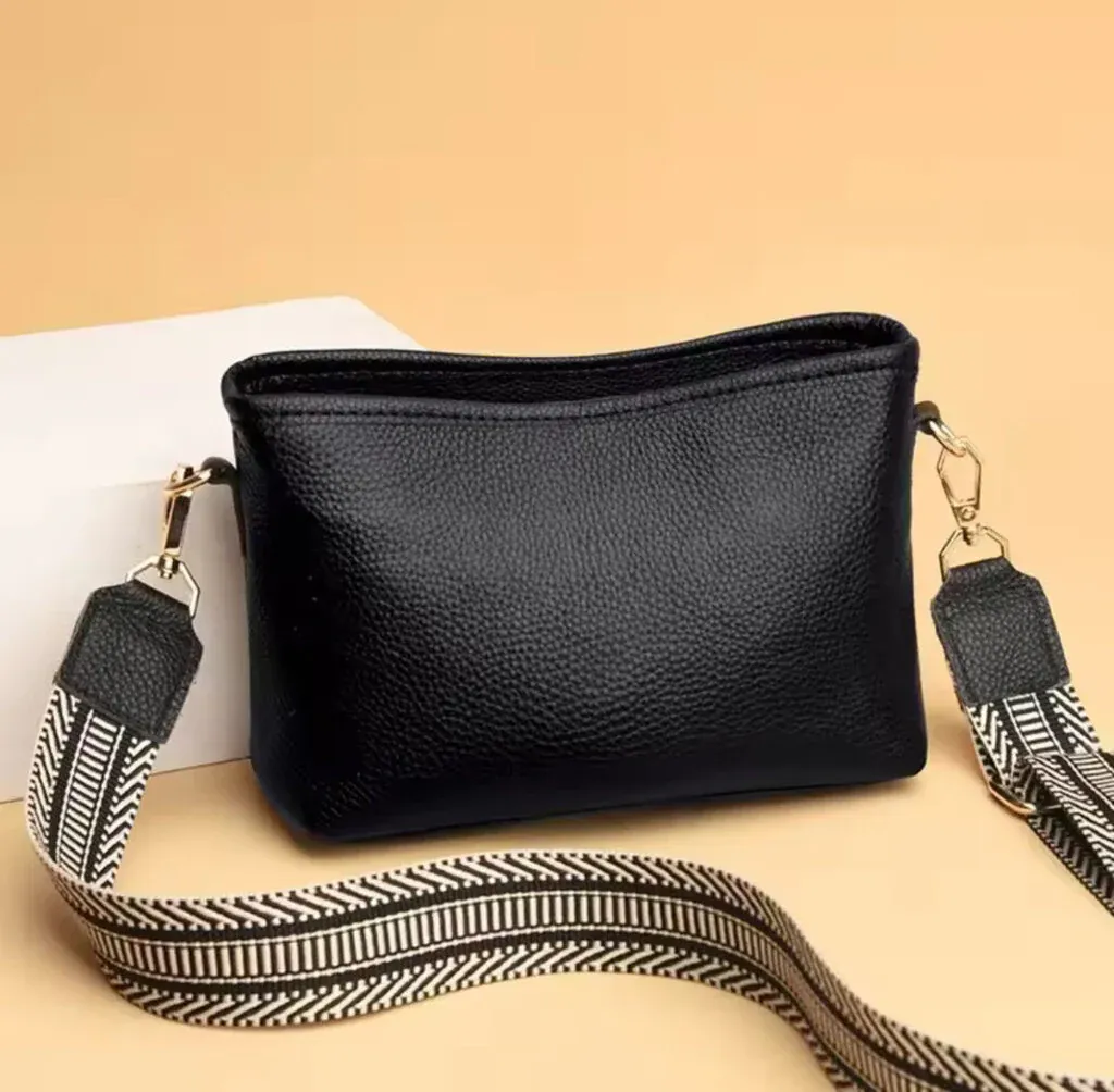 COS010 -JOURNEY BAG, COLOUR: BLACK