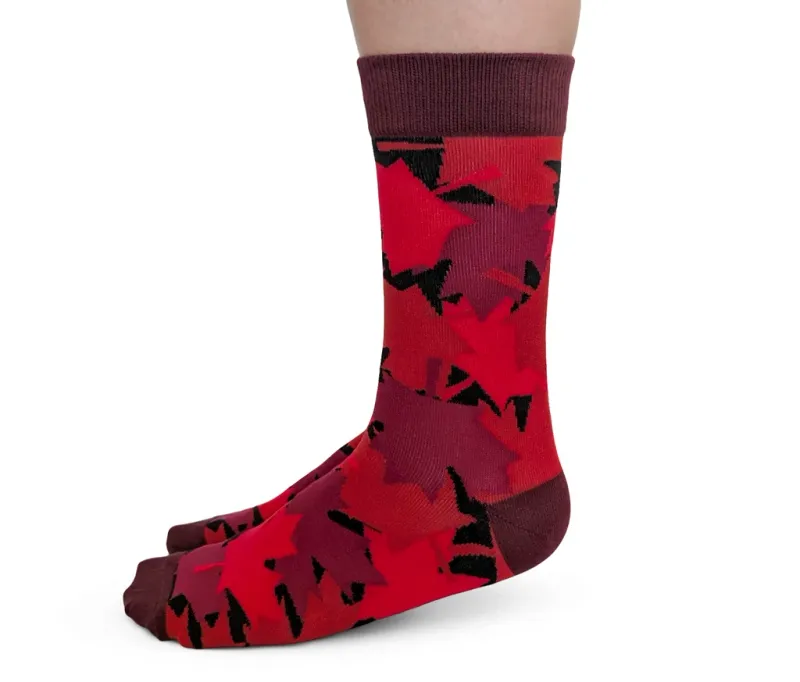 5330 - WOMEN'S SOCKS - MAPLE LEAF