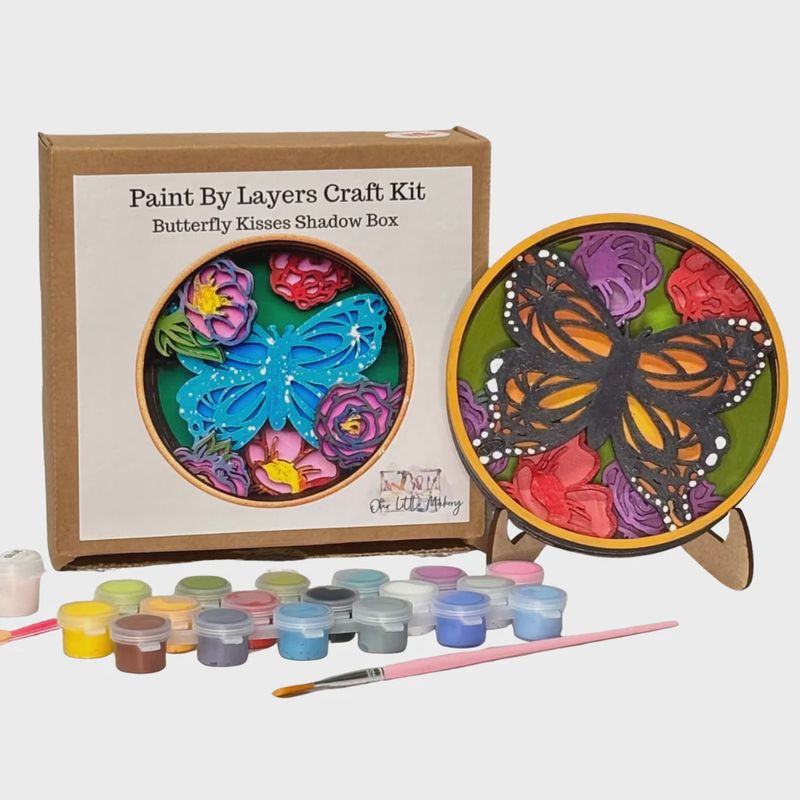 SB0053 - SHADOW BOX - BUTTERFLY KISSES